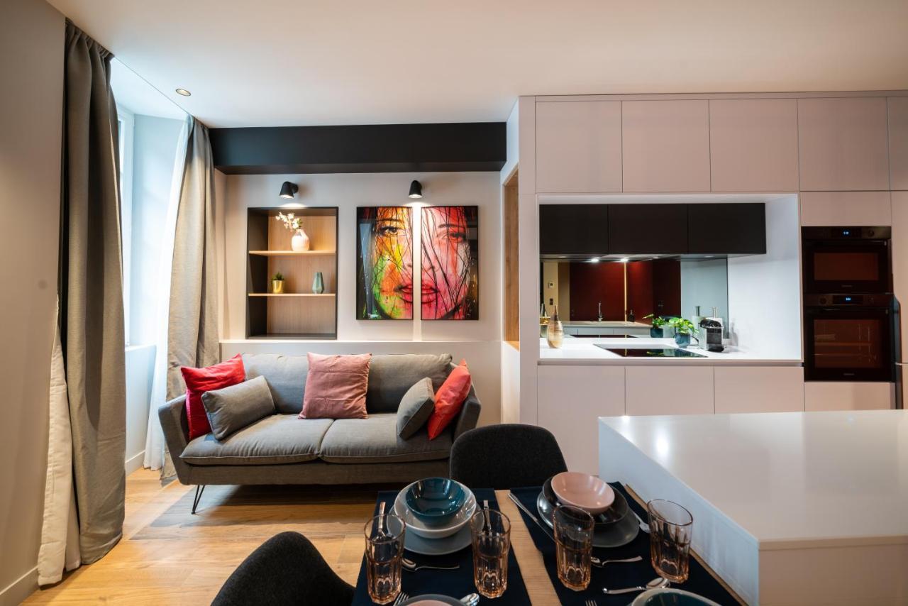 Le Luxury Design De La Vieille Ville Annecy Exteriör bild