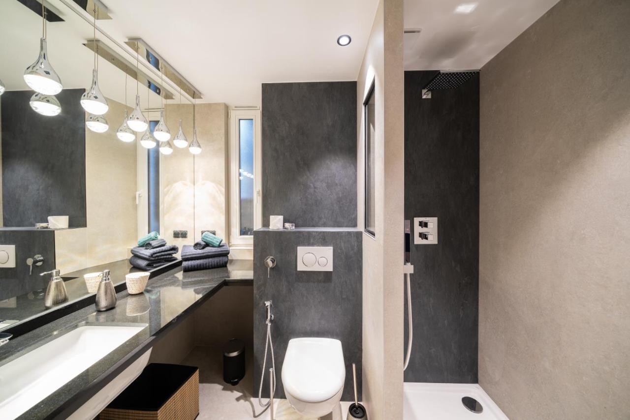 Le Luxury Design De La Vieille Ville Annecy Exteriör bild
