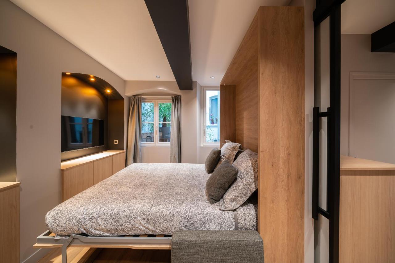 Le Luxury Design De La Vieille Ville Annecy Exteriör bild